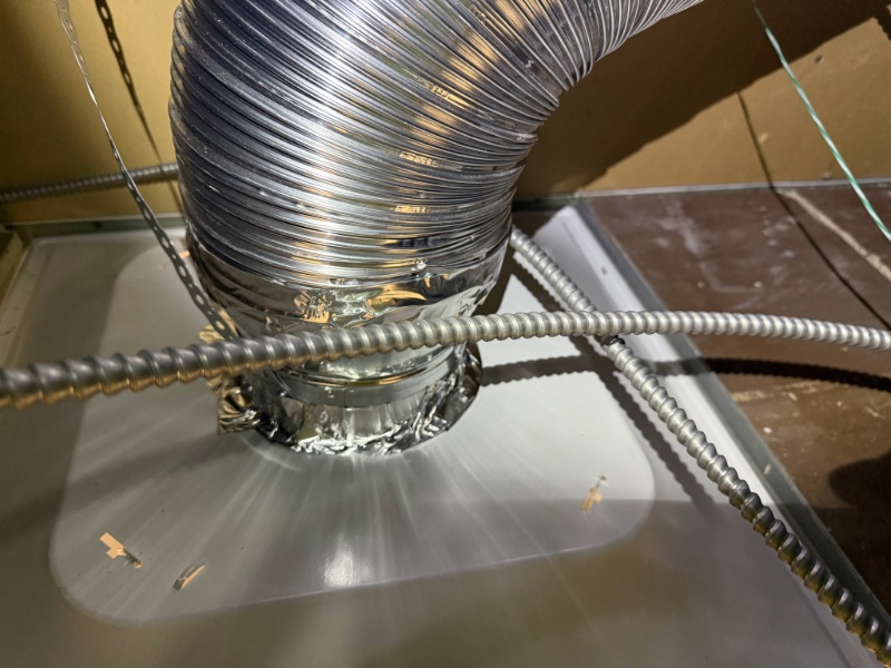 Mechanical duct connection and air distribution detail