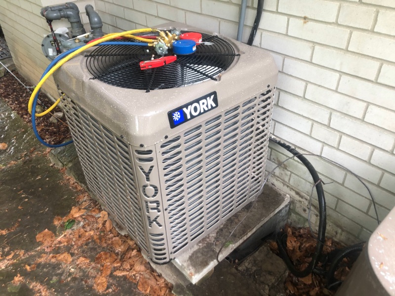 Residential air conditioning system installation