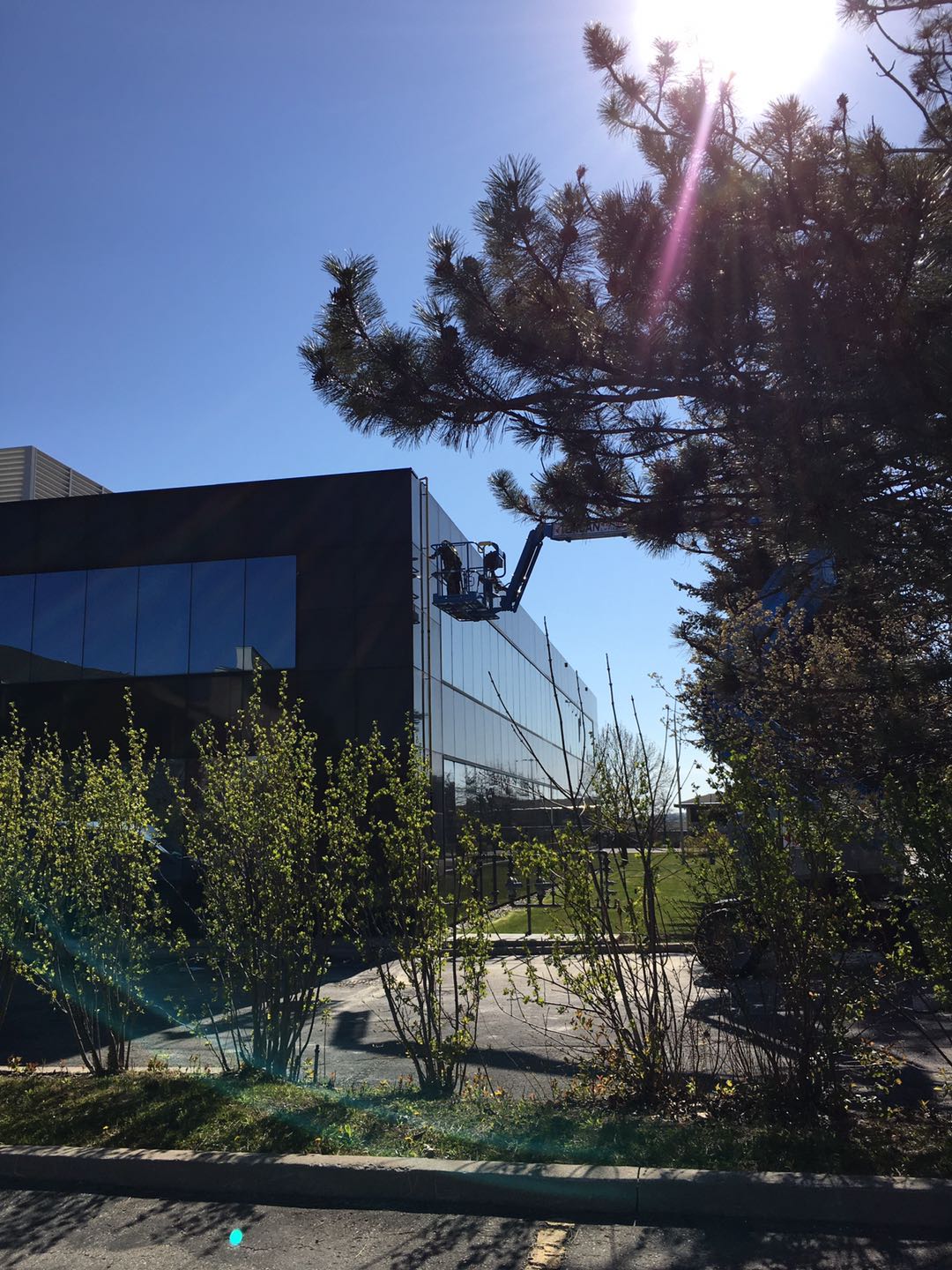 Commercial natural gas piping installation