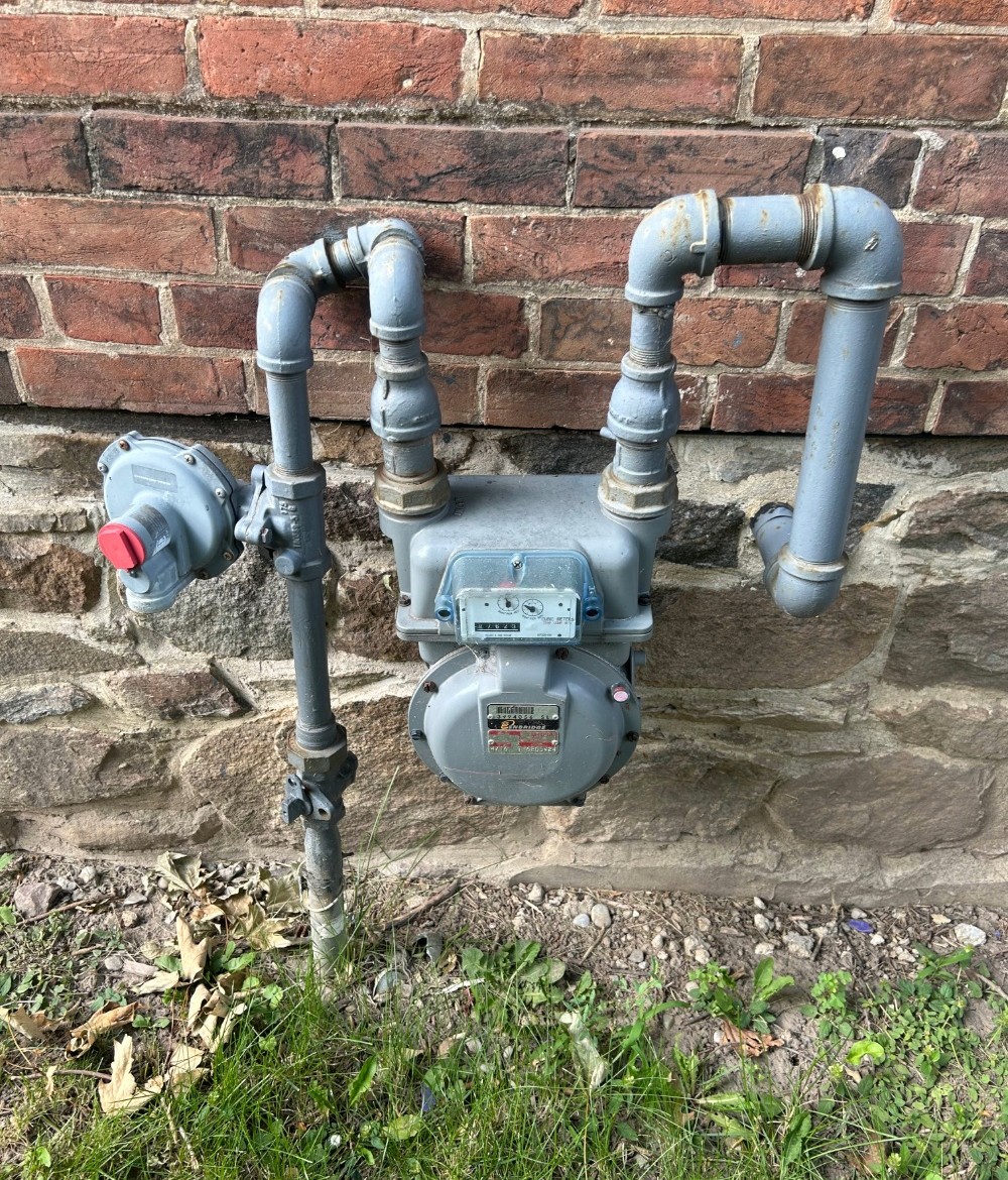 Natural gas meter and piping